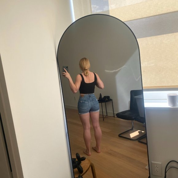 American Eagle Ripped Jean Shorts - Picture 3 of 4